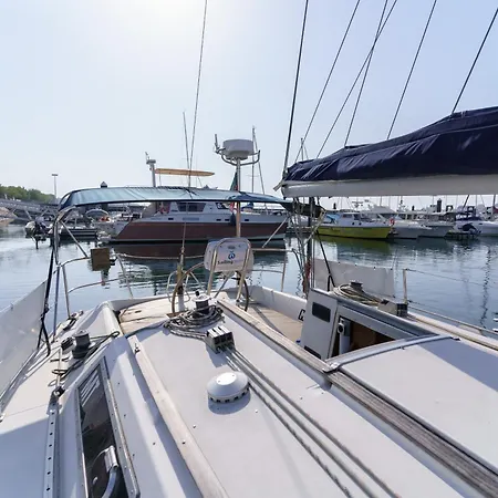 Sailing 360 Night On Board Experience