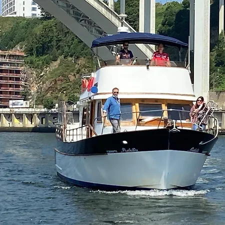 Sailing 360 Night On Board Experience * Vila Nova de Gaia